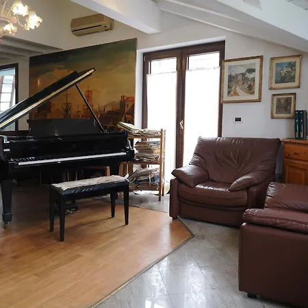Bed & Breakfast Da Lella *